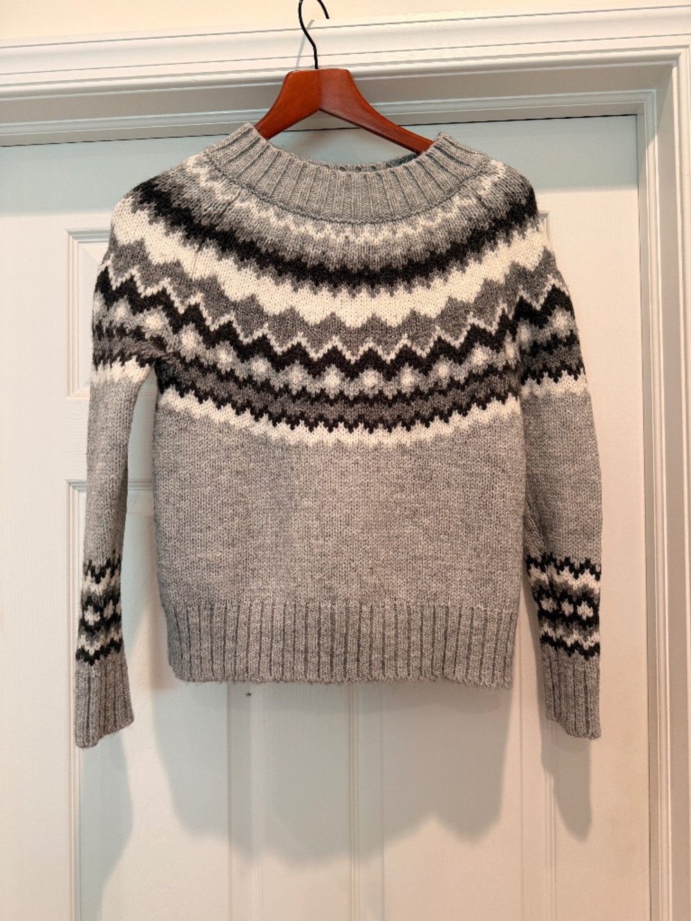 Banana Republic Fair Isle Wool Blend Gray Patterned Women's Sweater XS
